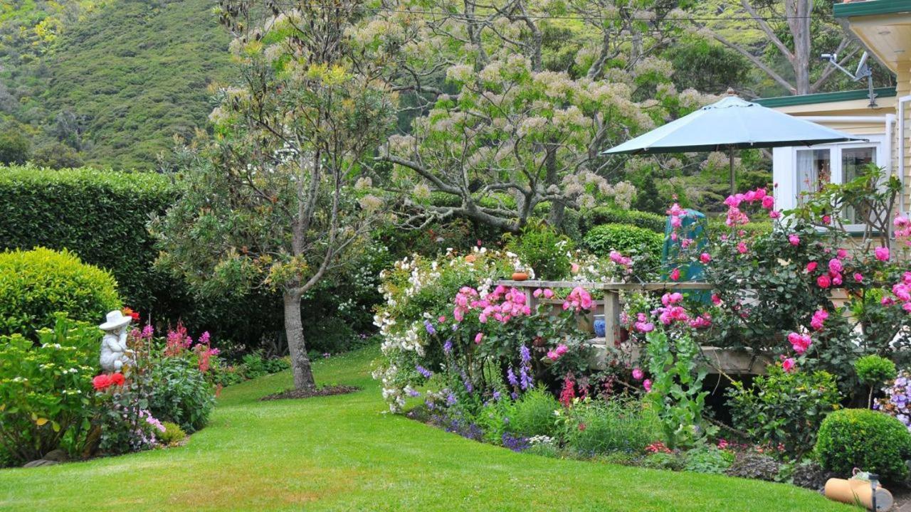 Rose Cottage Tryphena 外观 照片